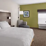 Holiday Inn Express & Suites Asheville Sw - Outlet Ctr Area By Ihg