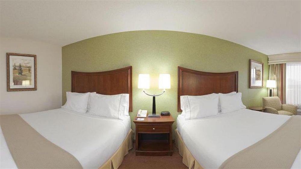 Express & Sw - Outlet Ctr Area By Ihg 2*