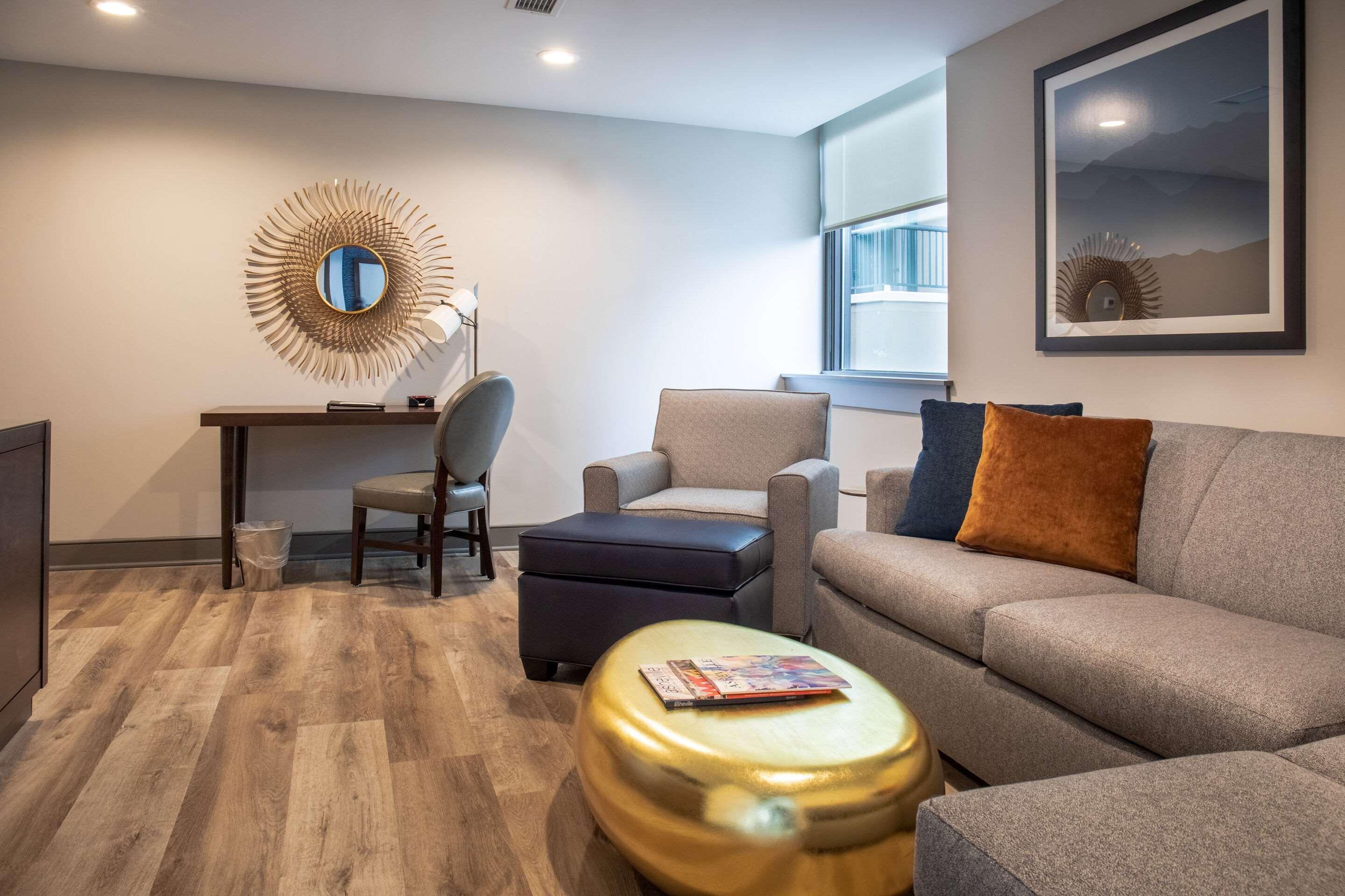 Haywood Park Hotel, Ascend Collection Hotel