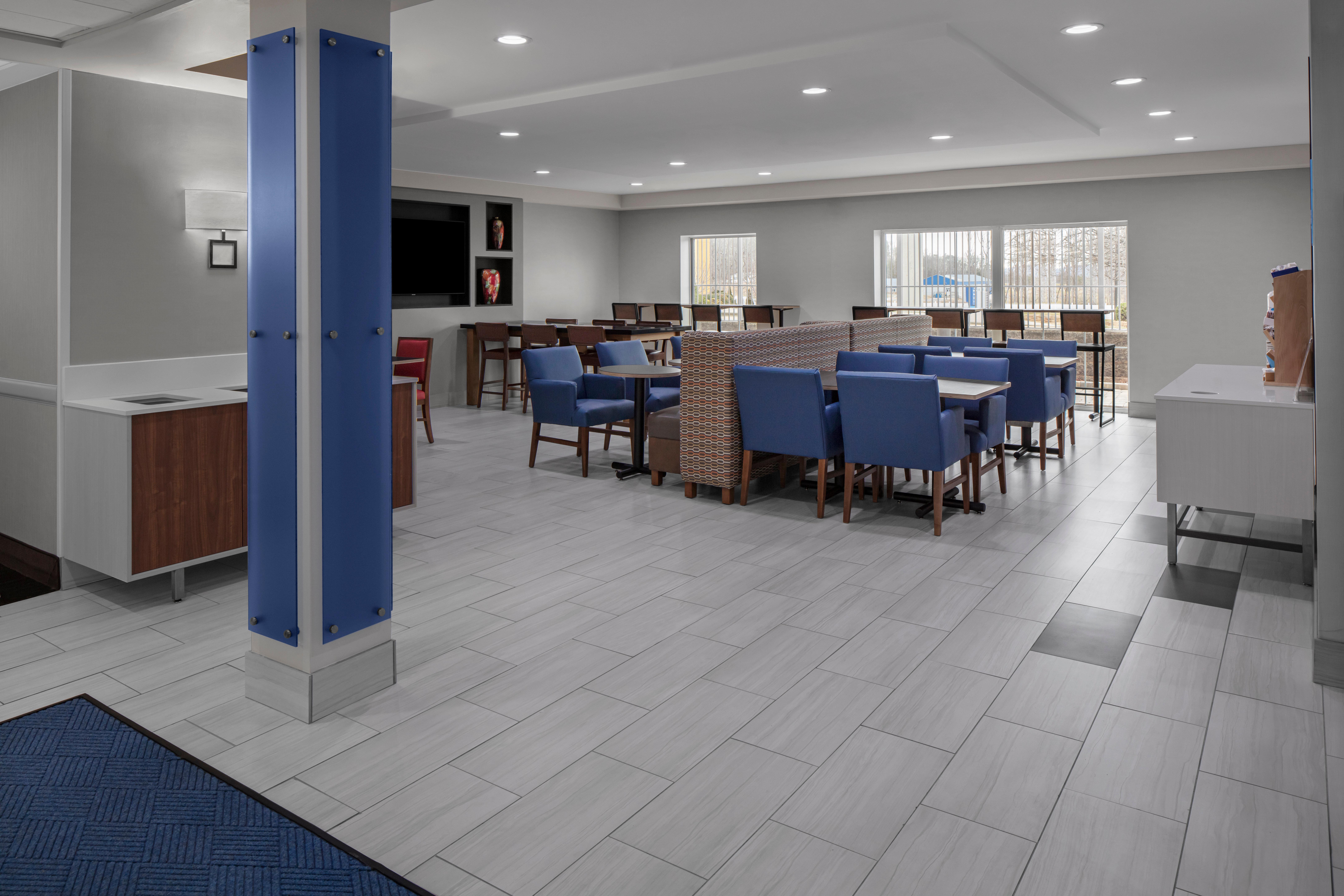 Express & Sw - Outlet Ctr Area By Ihg 2*