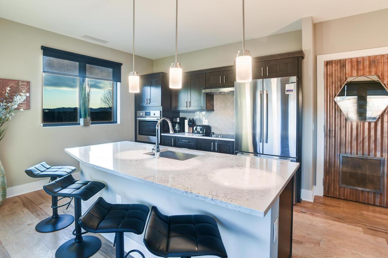 Holiday home 145 Biltmore Avenue 541b0e *