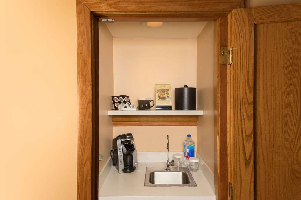 Haywood Park Hotel, Ascend Collection Hotel 3*