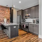 Unbelievable Downtown Condo