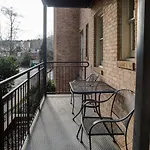 8 Village Lane 201
