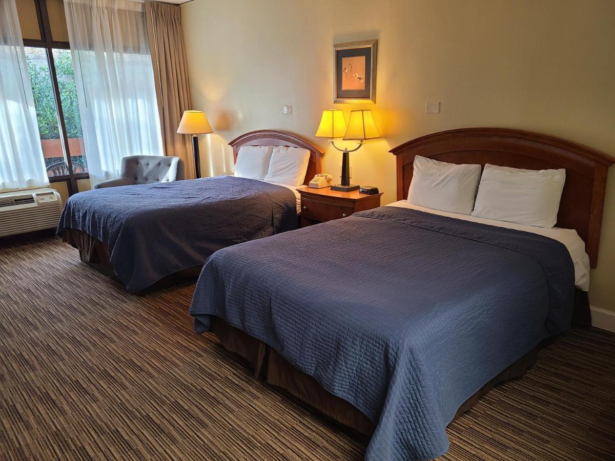 The Mountaineer - Motel 2*