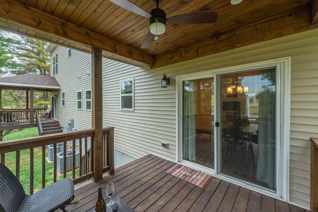 Pisgah Place! Comfy 2br Apt/house! * Asheville