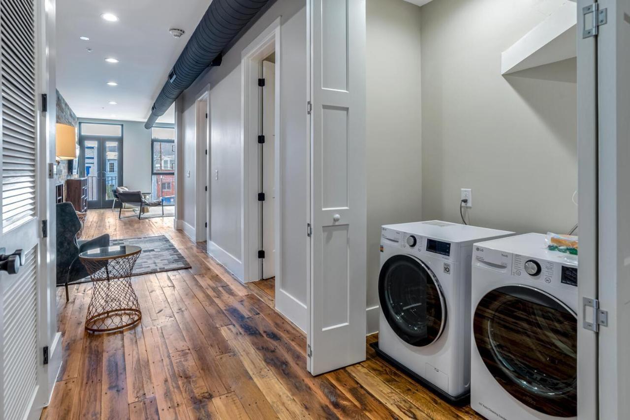 Unbelievable Downtown Holiday home