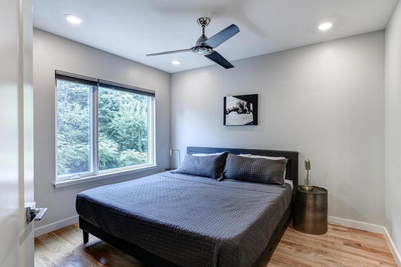 Short Coxe Avenue Townhome 235 Asheville