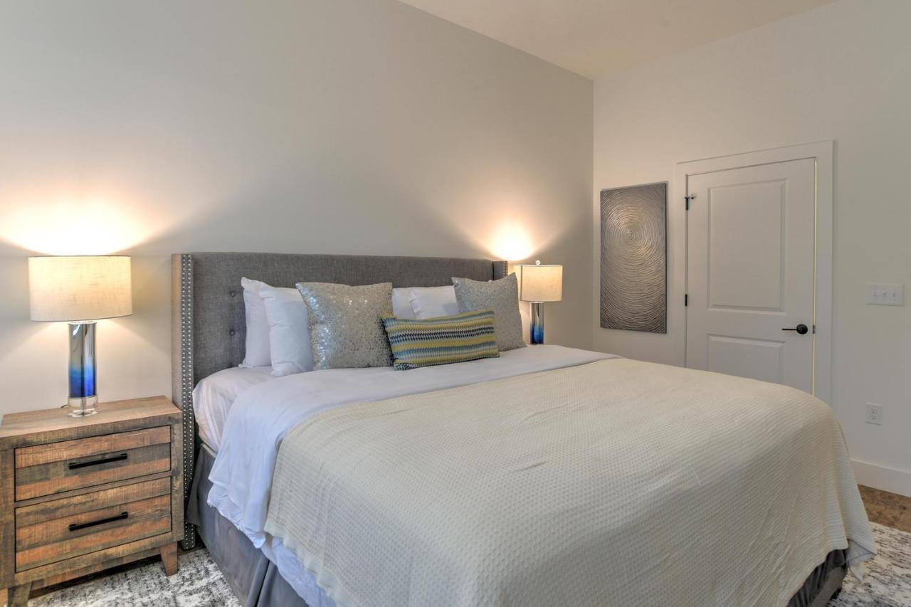 55 South Market 206 Holiday home Asheville