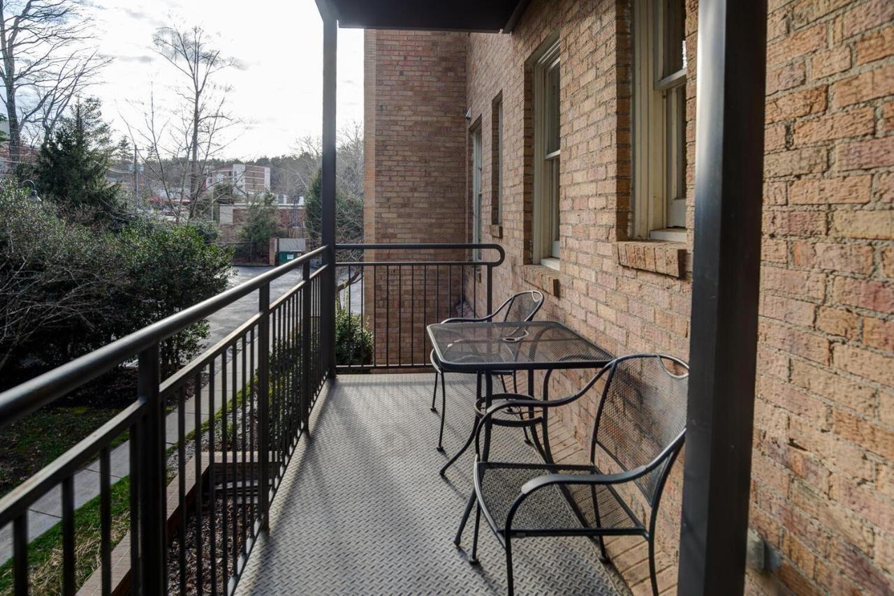 8 Village Lane 201 Asheville