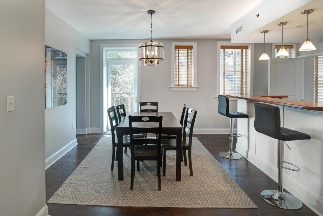 8 Village Lane 201 Holiday home Asheville
