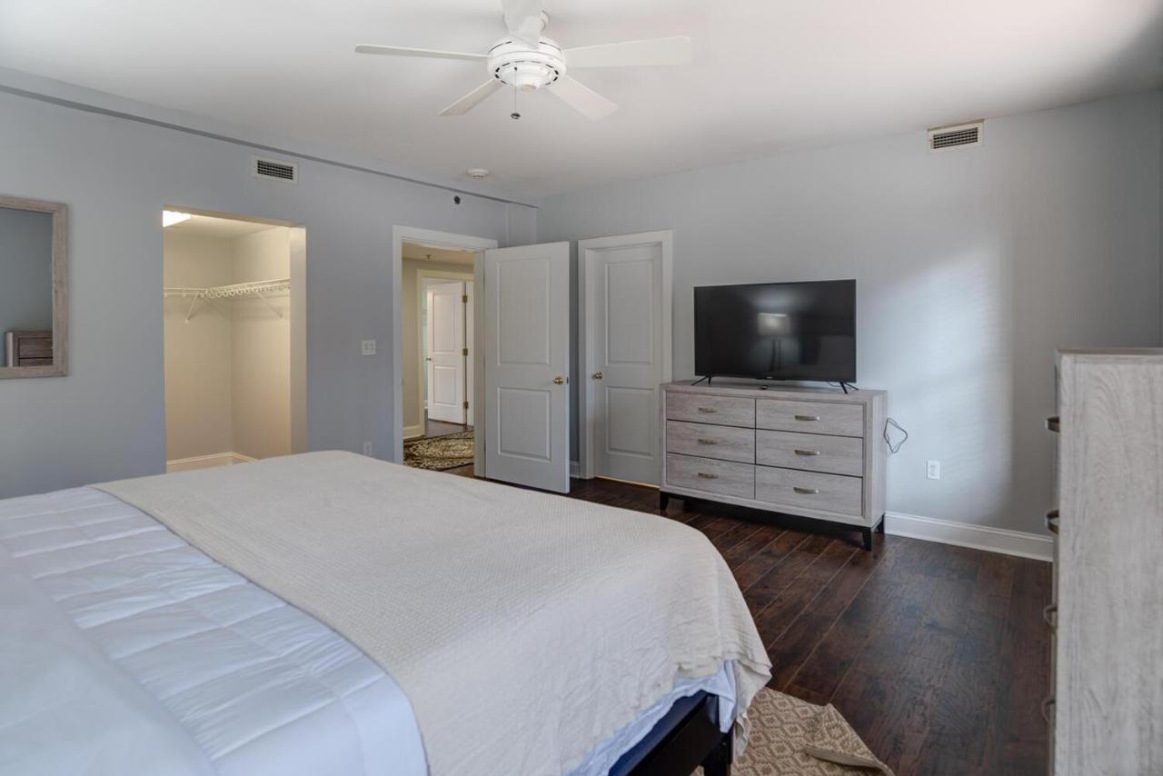 8 Village Lane 201 * Asheville