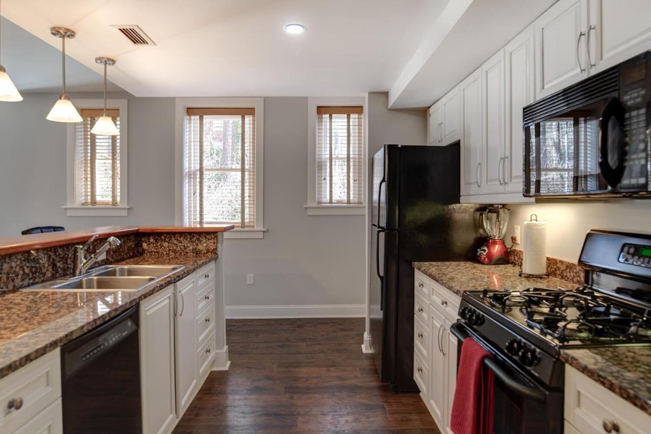 8 Village Lane 201 Asheville