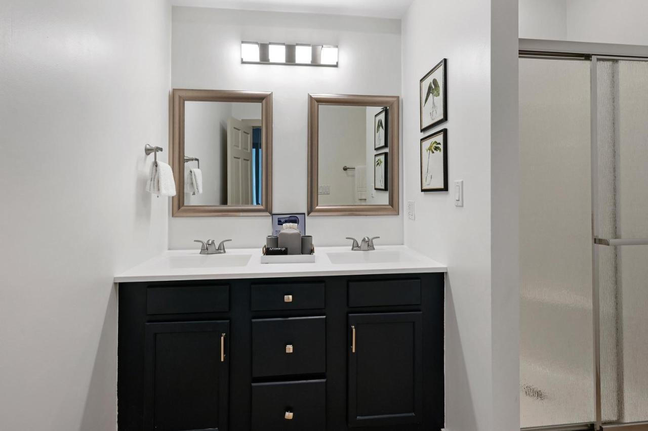 Simply Stunning Off Blue Ridge Pkwy Holiday home *