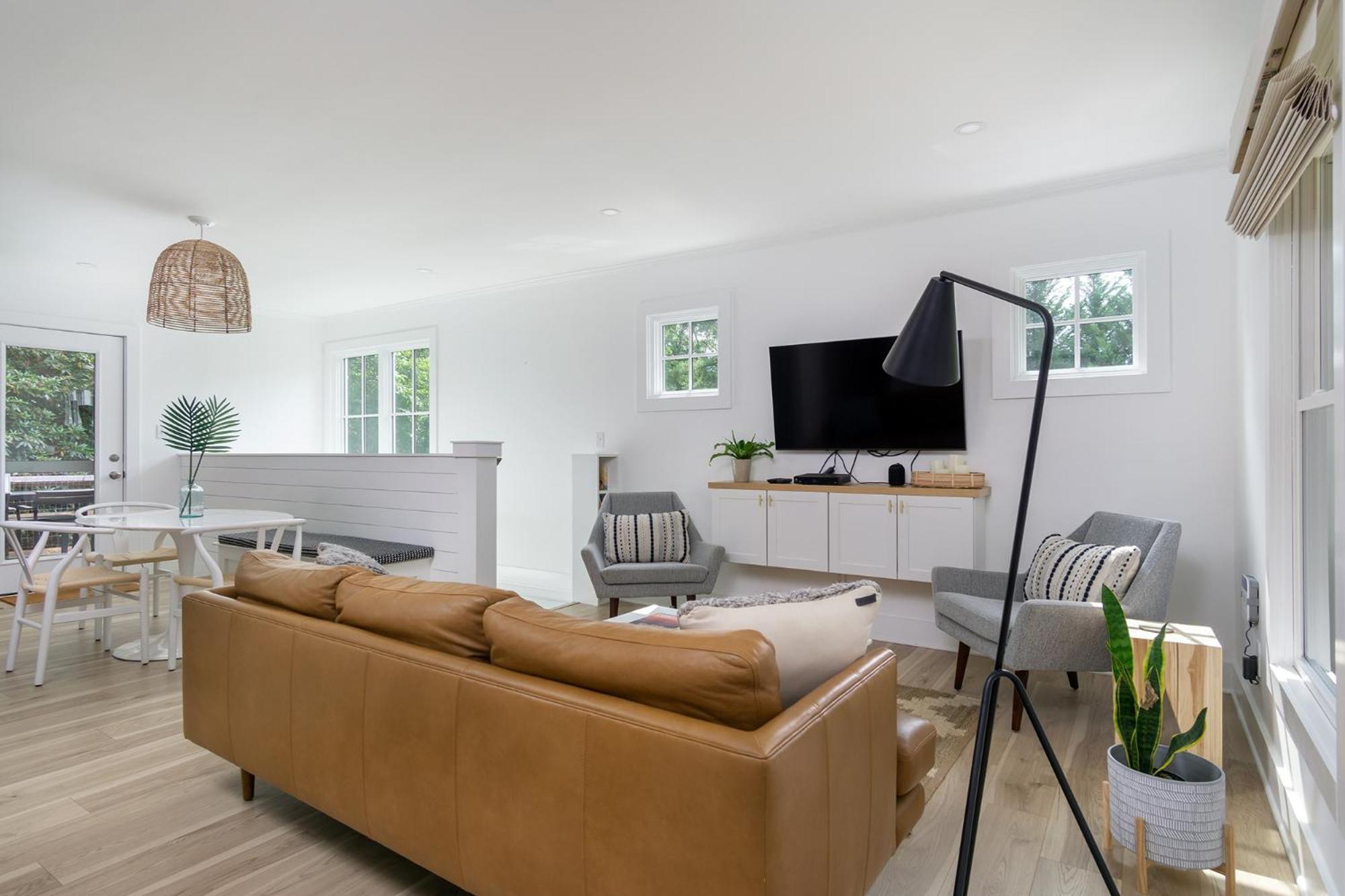 Holiday home Cottontail Pet-friendly, Fire Pit & 10 Min. To Downtown Avl!