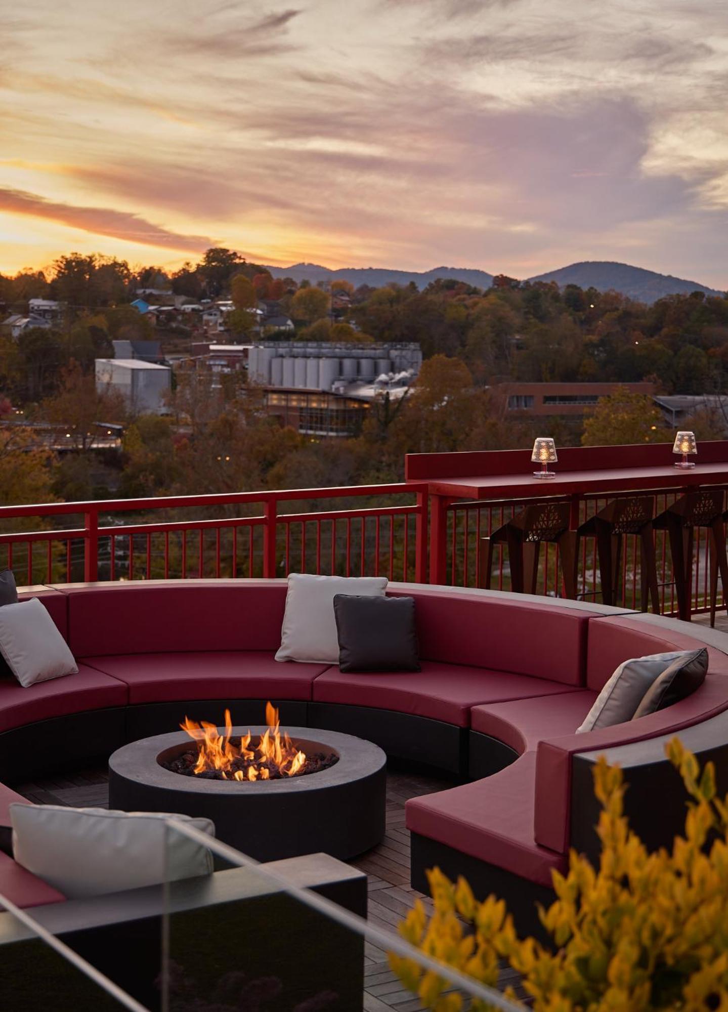 Hotel The Radical Asheville, Tapestry Collection By Hilton 4*