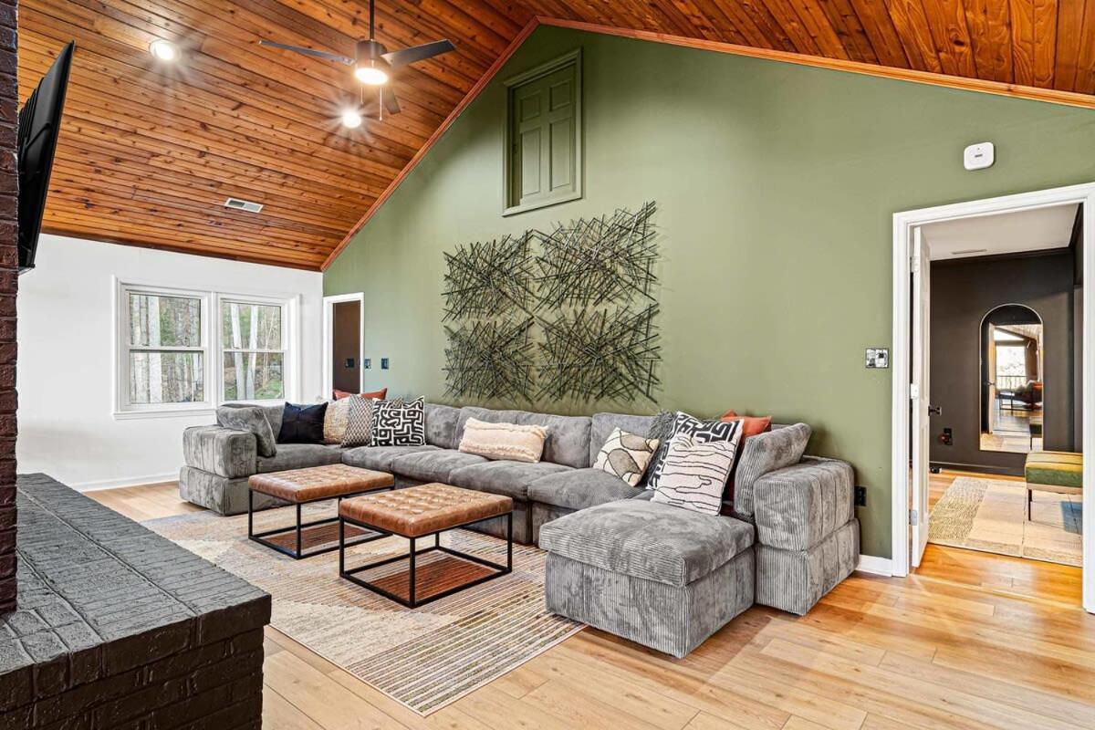 7k Sq Ft Mountain Estate -the Epic Experience Holiday home