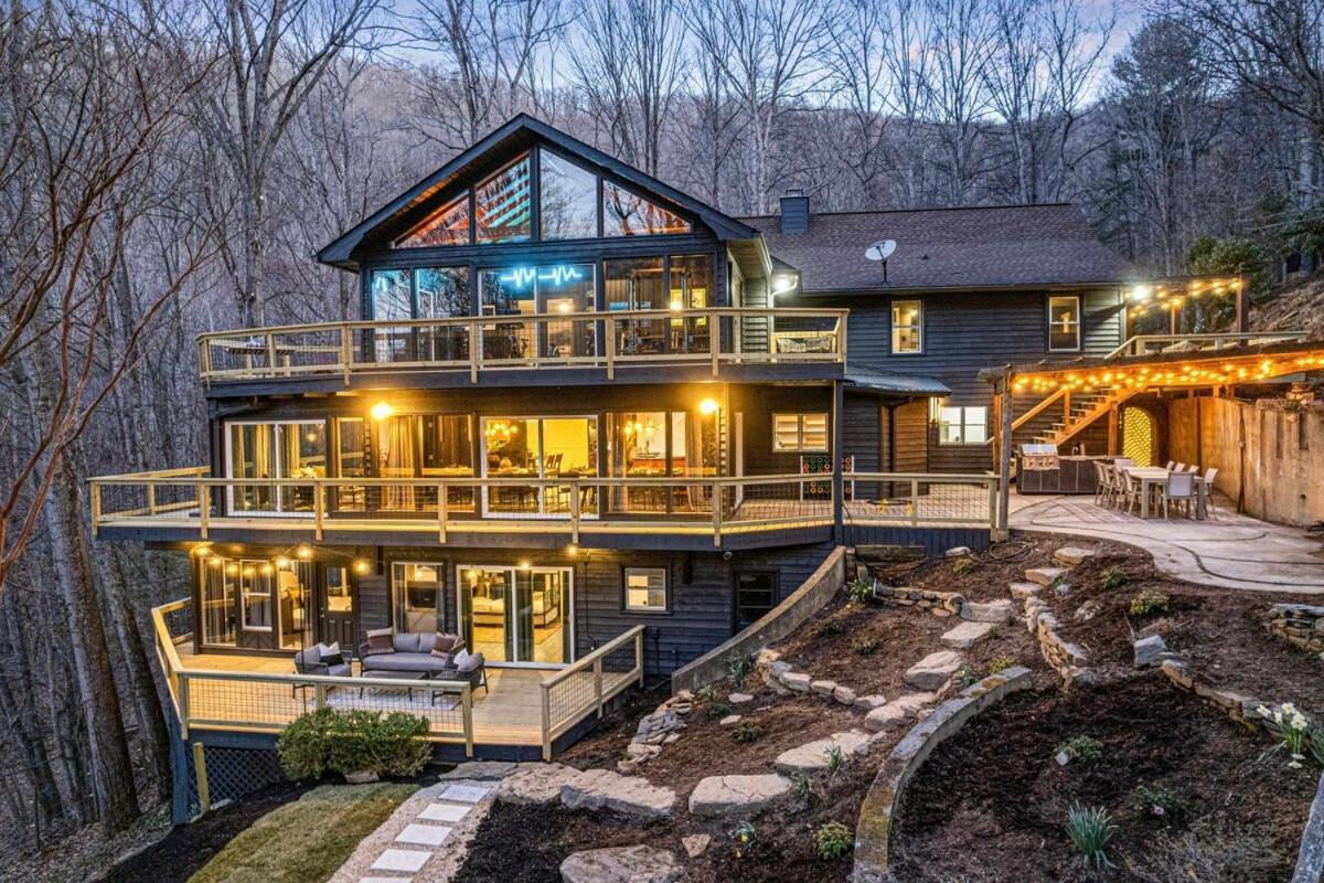 7k Sq Ft Mountain Estate -the Epic Experience Holiday home *