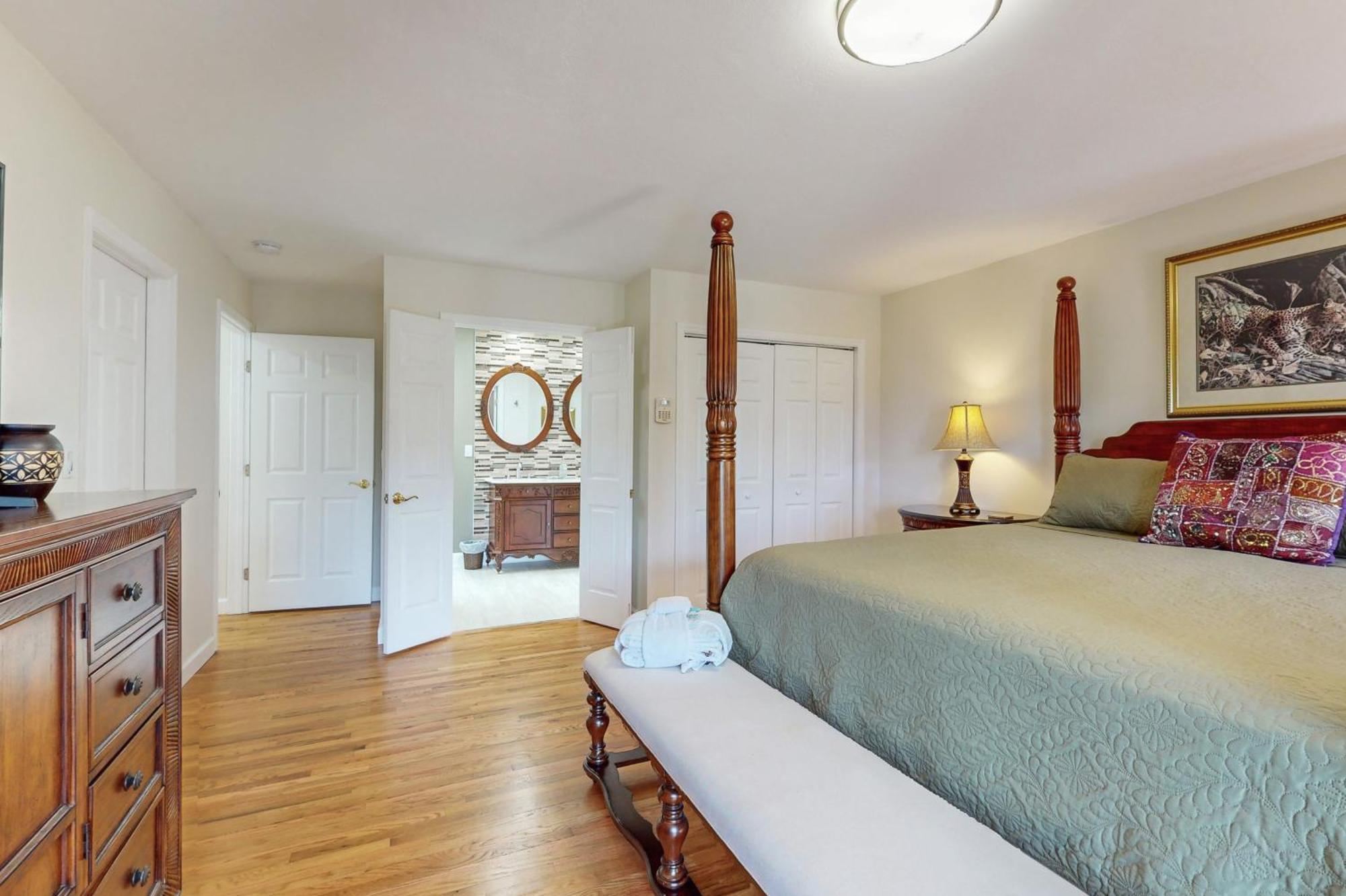Cedarwood Getaway Holiday home