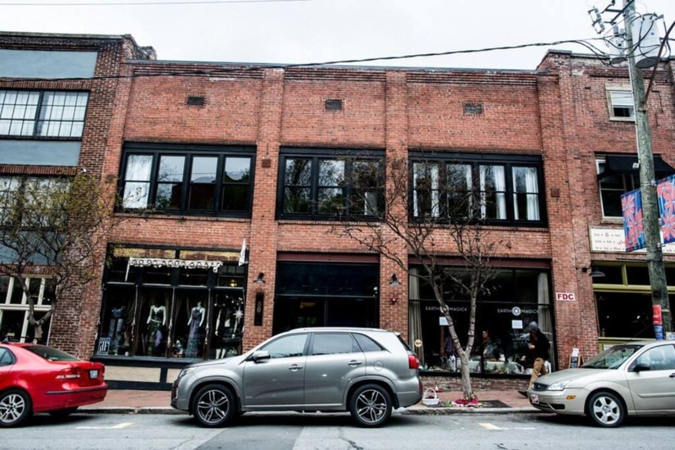80 Lex 202 Iconic Location Asheville