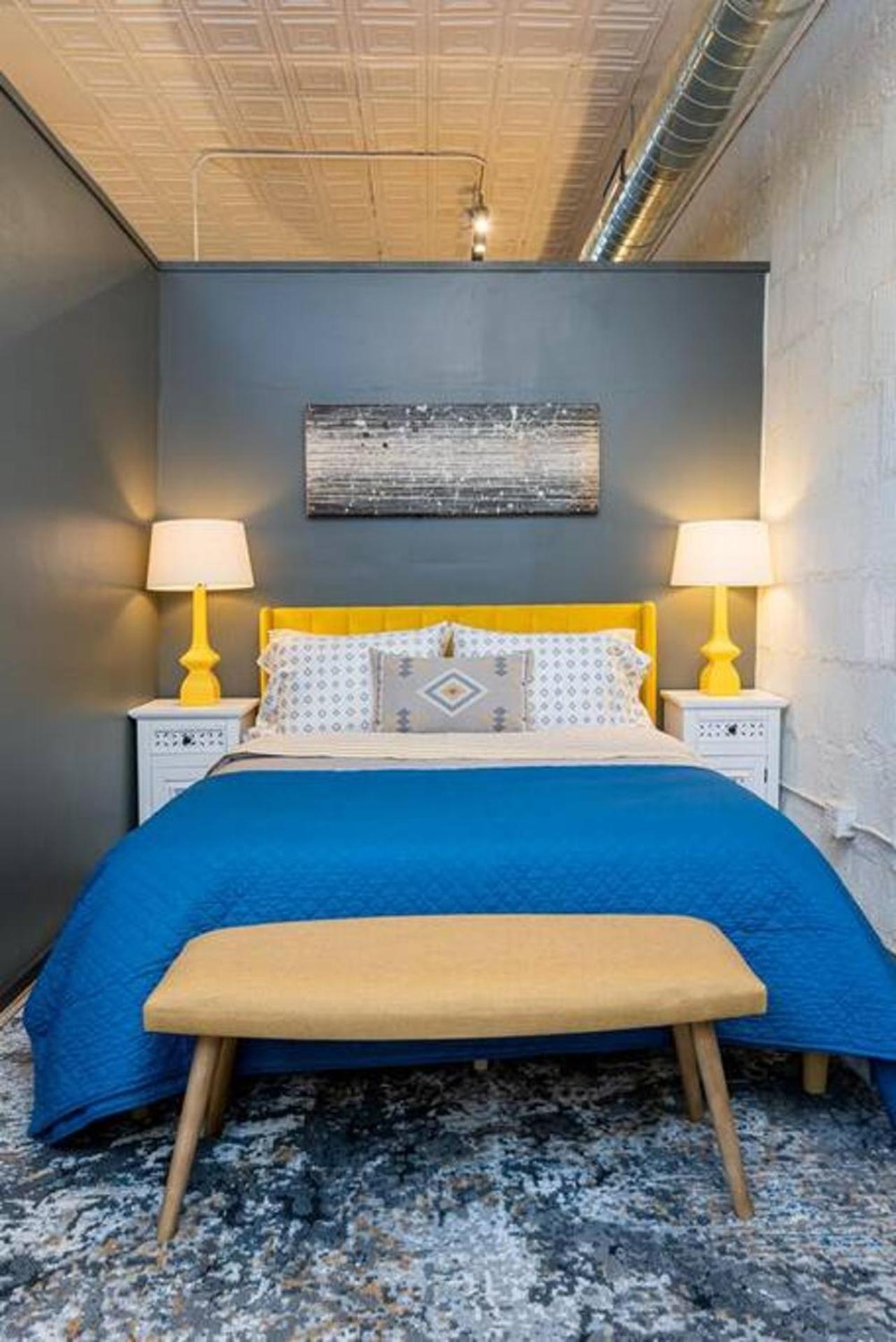 Elegant Edgy Loft * Asheville