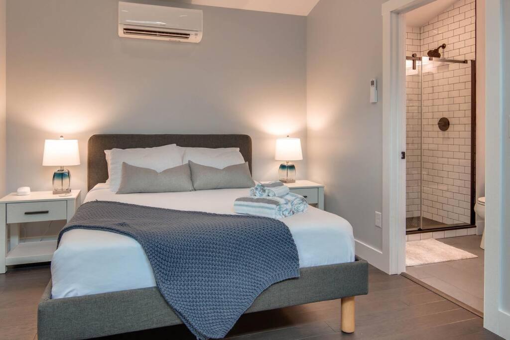 Holiday home Brand New Modern Escape