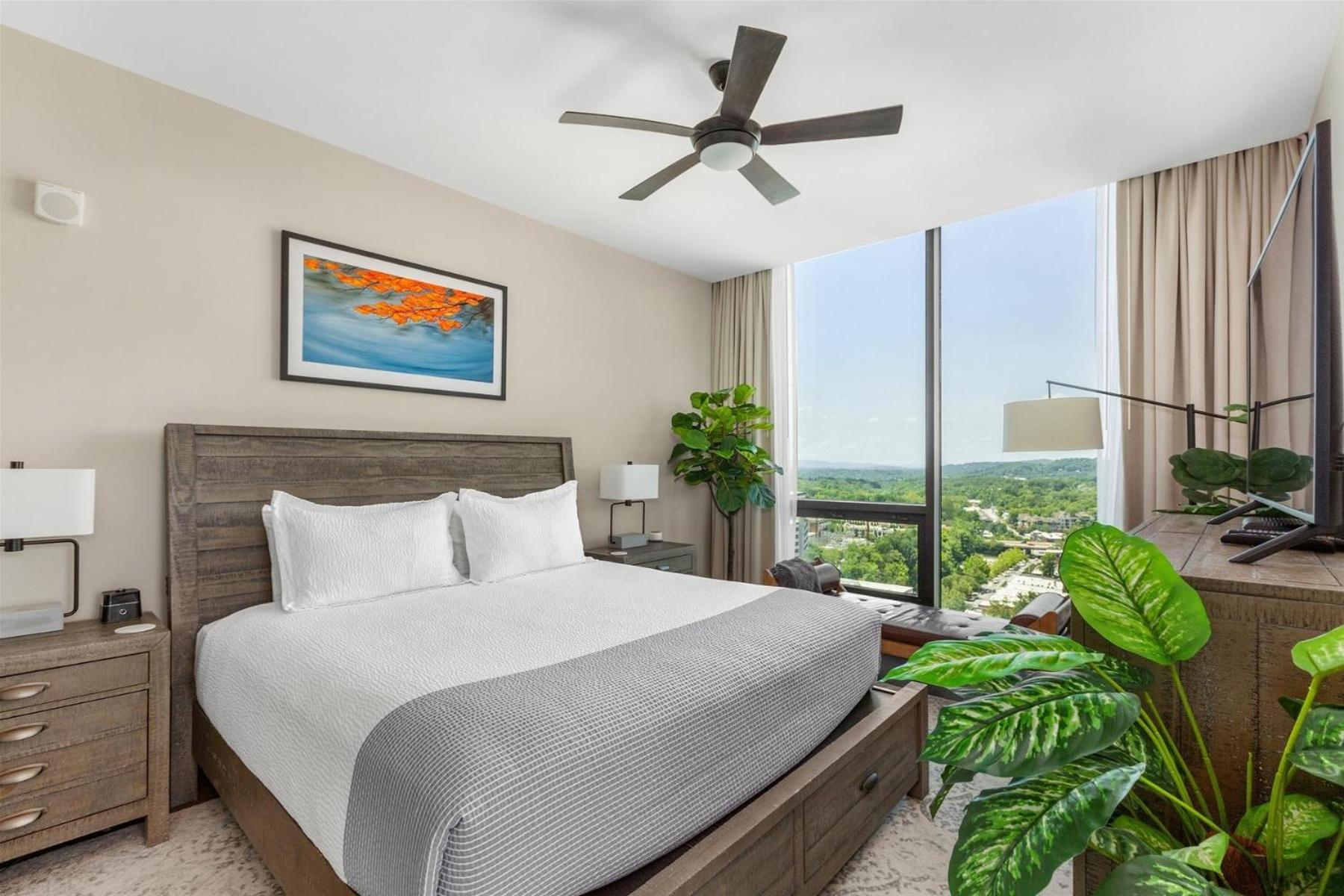 Cloud 10 Apartment