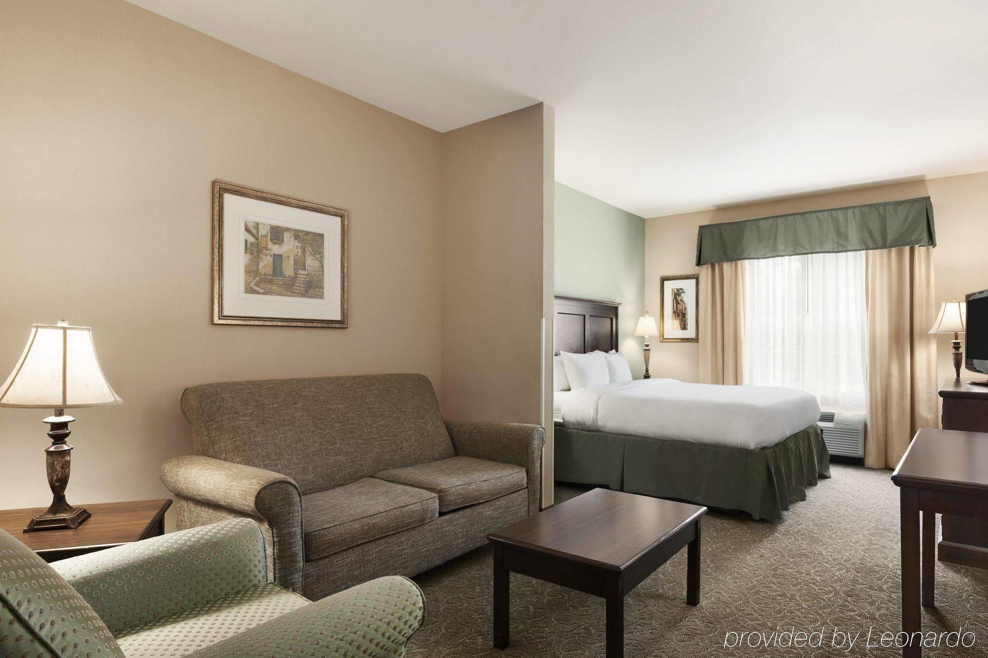 Country & By Radisson, West Near Biltmore Asheville