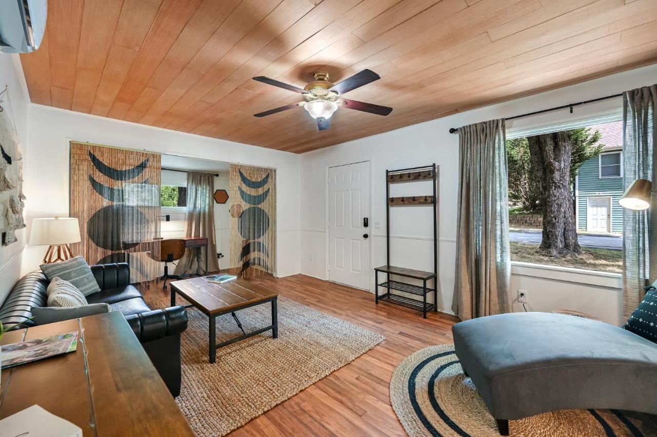Holiday home Wellington 2br Modern Boho Asheville