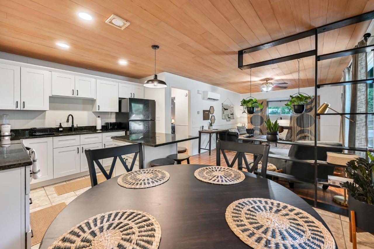 Holiday home Wellington 2br Modern Boho Asheville