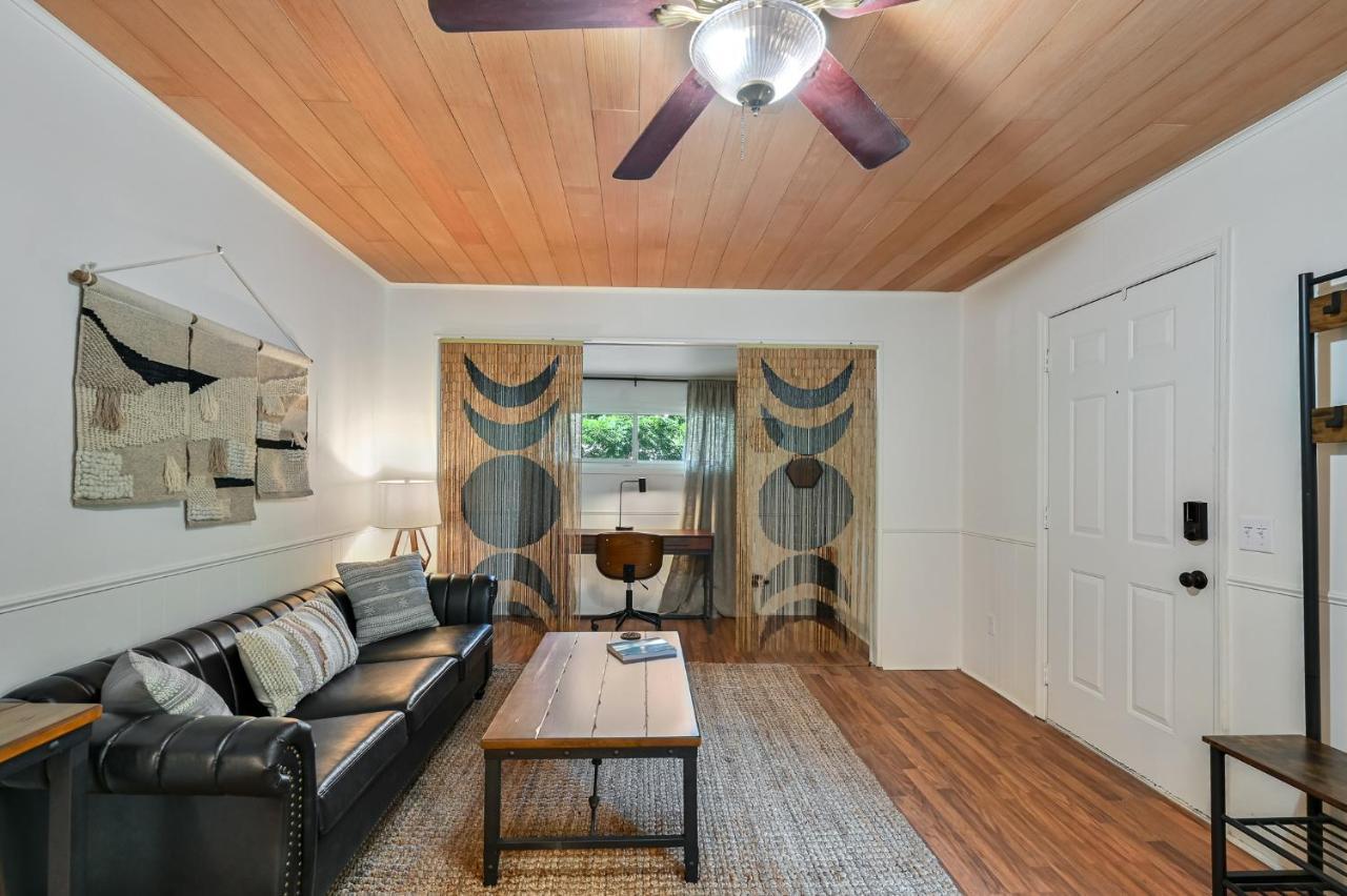 Wellington 2br Modern Boho *