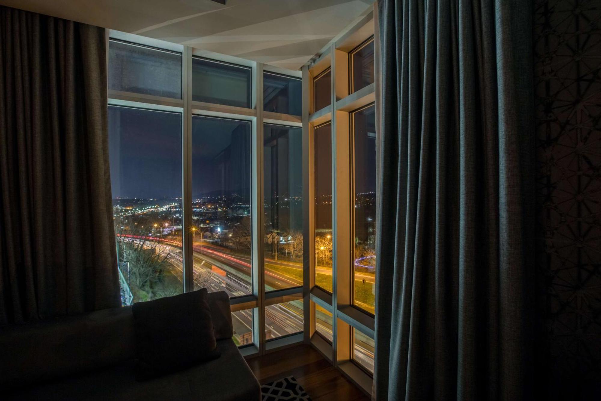 Doubletree By Hilton Downtown Hotel 4*