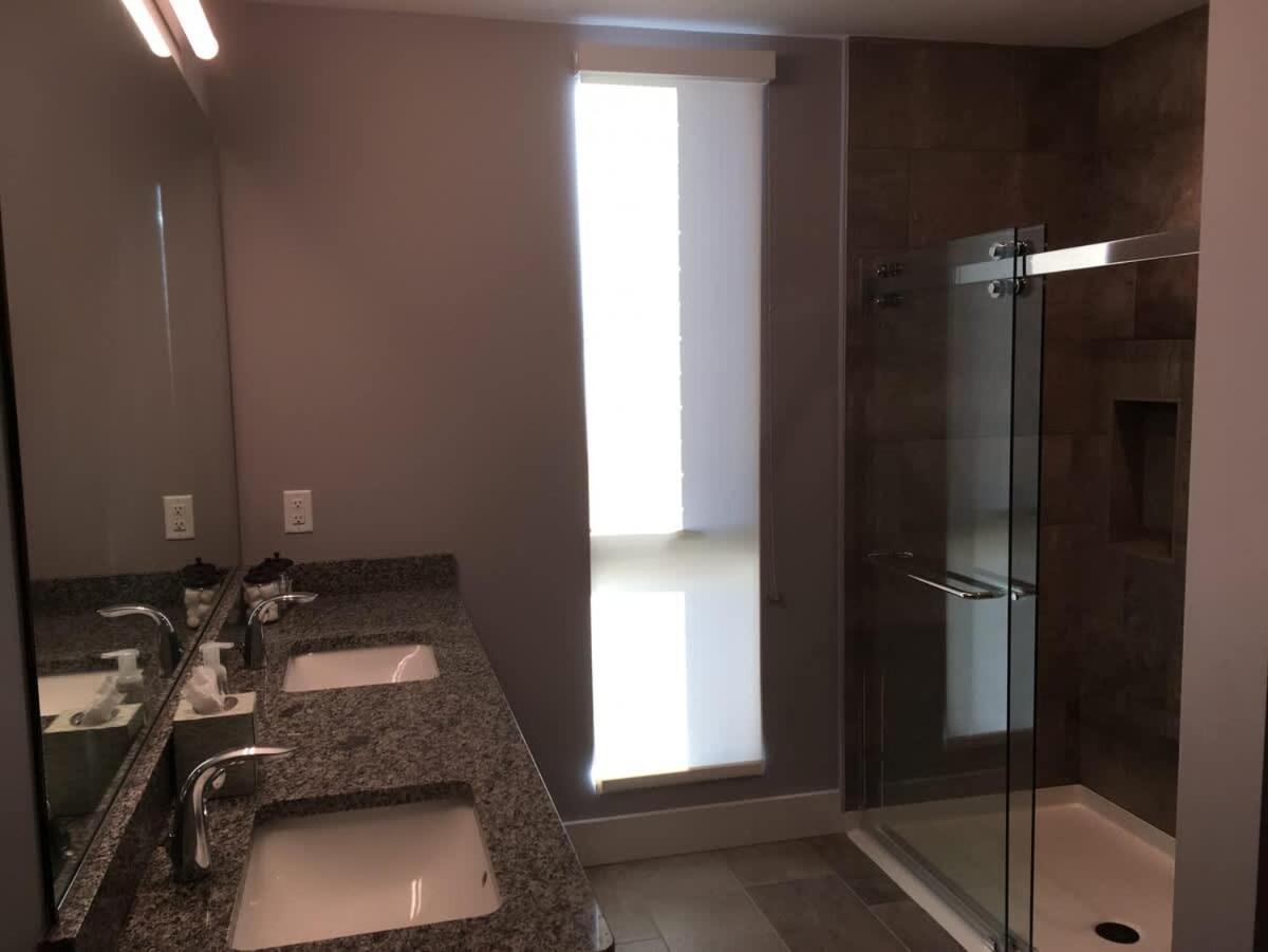 Third Floor In Downtown *