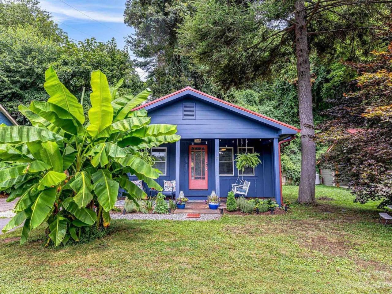 Cheerful Retreat With Quick Downtown Access Country house *