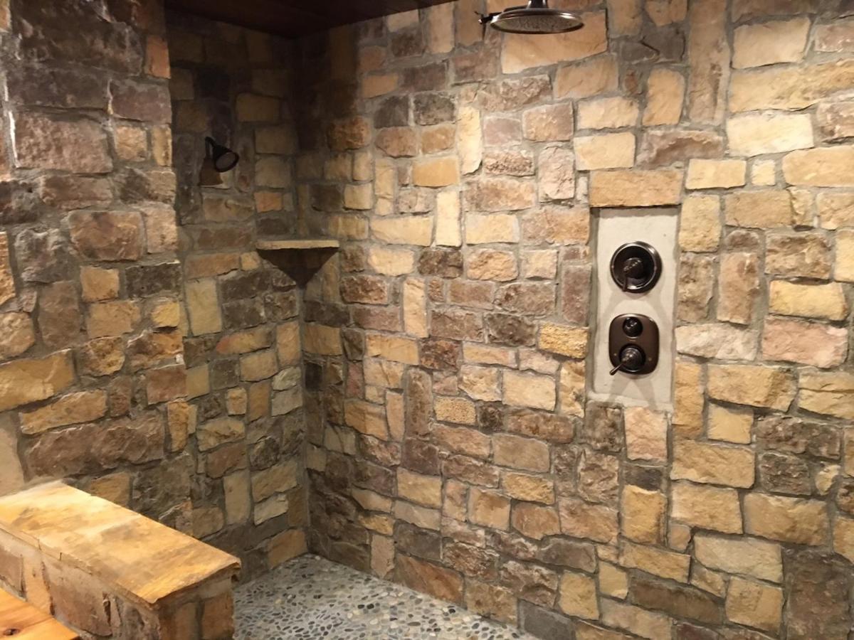 Country Log Cabin-15 Min To Holiday home *