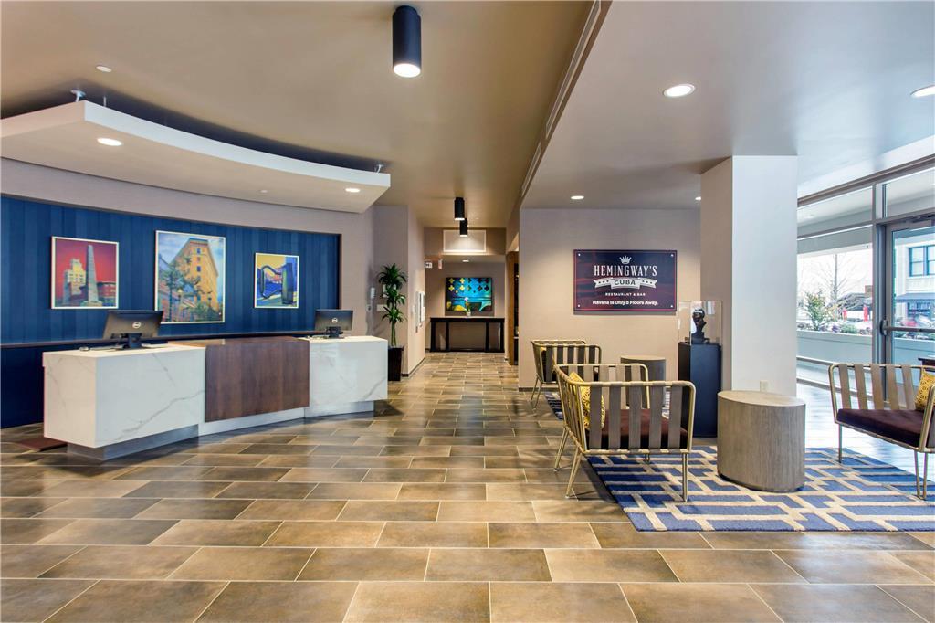 Cambria Downtown Hotel 4*